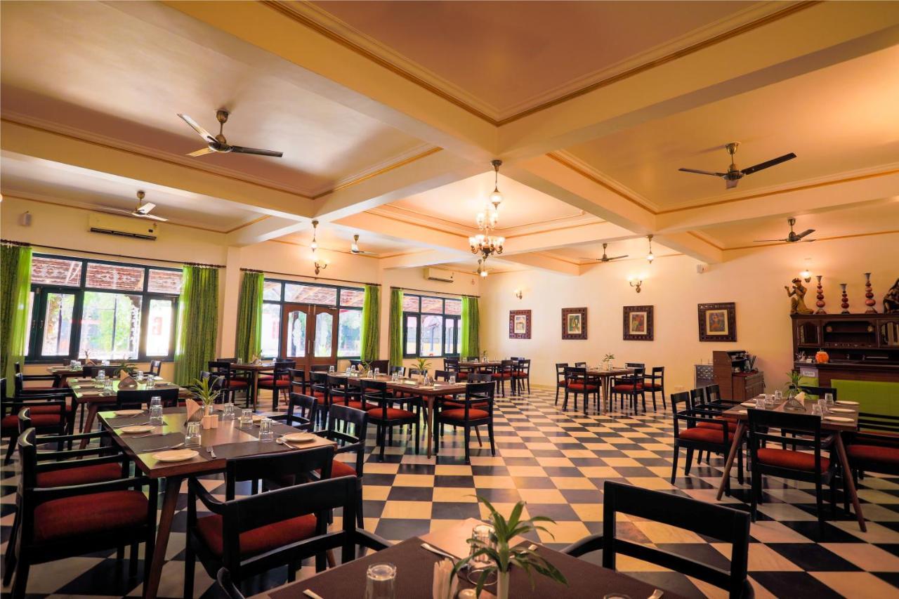 Amantra Shilpi Resort & Spa 烏代浦 外观 照片