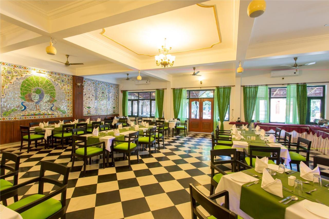 Amantra Shilpi Resort & Spa 烏代浦 外观 照片