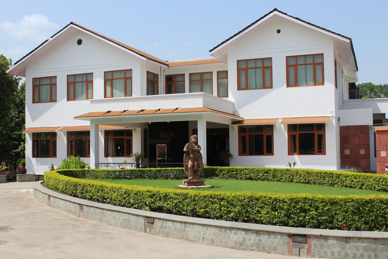 Amantra Shilpi Resort & Spa 烏代浦 外观 照片