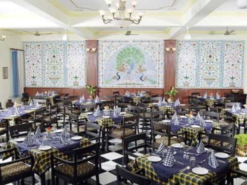 Amantra Shilpi Resort & Spa 烏代浦 外观 照片